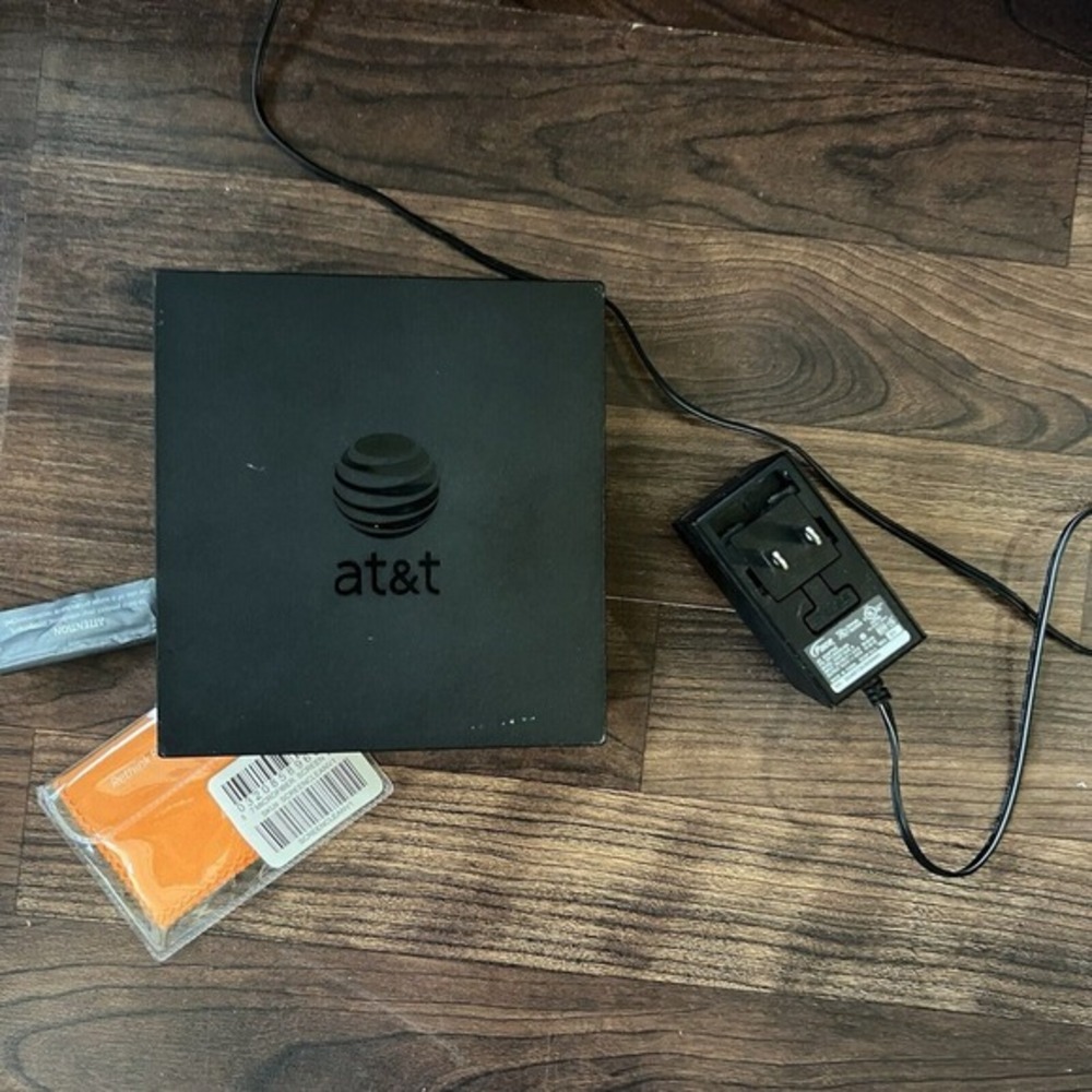 AT&T ATT Internet Wireless Modem Router Model‎ 4111N Not Tested- For Parts - Picture 3 of 5